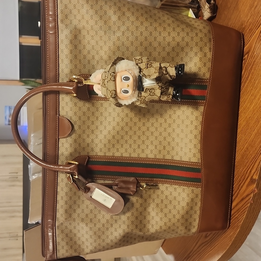 GUCCI Supreme vintage RARE TRAVEL BAG labubu not included